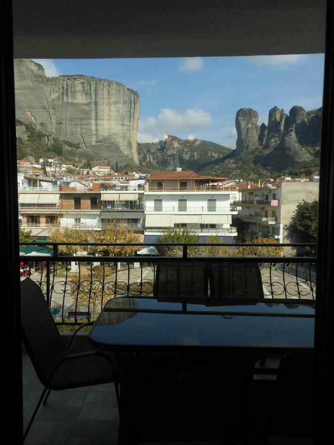 Meteora Panorama At The City Center Kalambaka Esterno foto